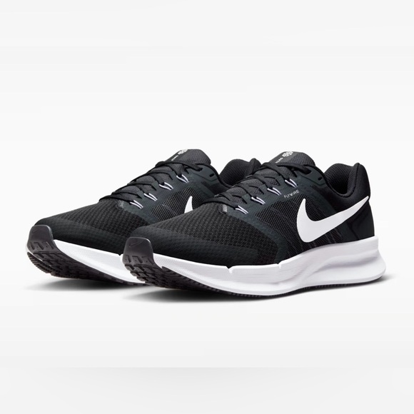 Nike Shoes - NEW Nike Run Swift 3 Wide 2E Black White Sneakers Athletic Shoes Workout
